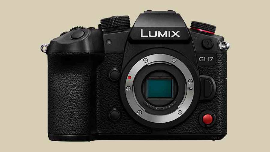 Lumix GH7